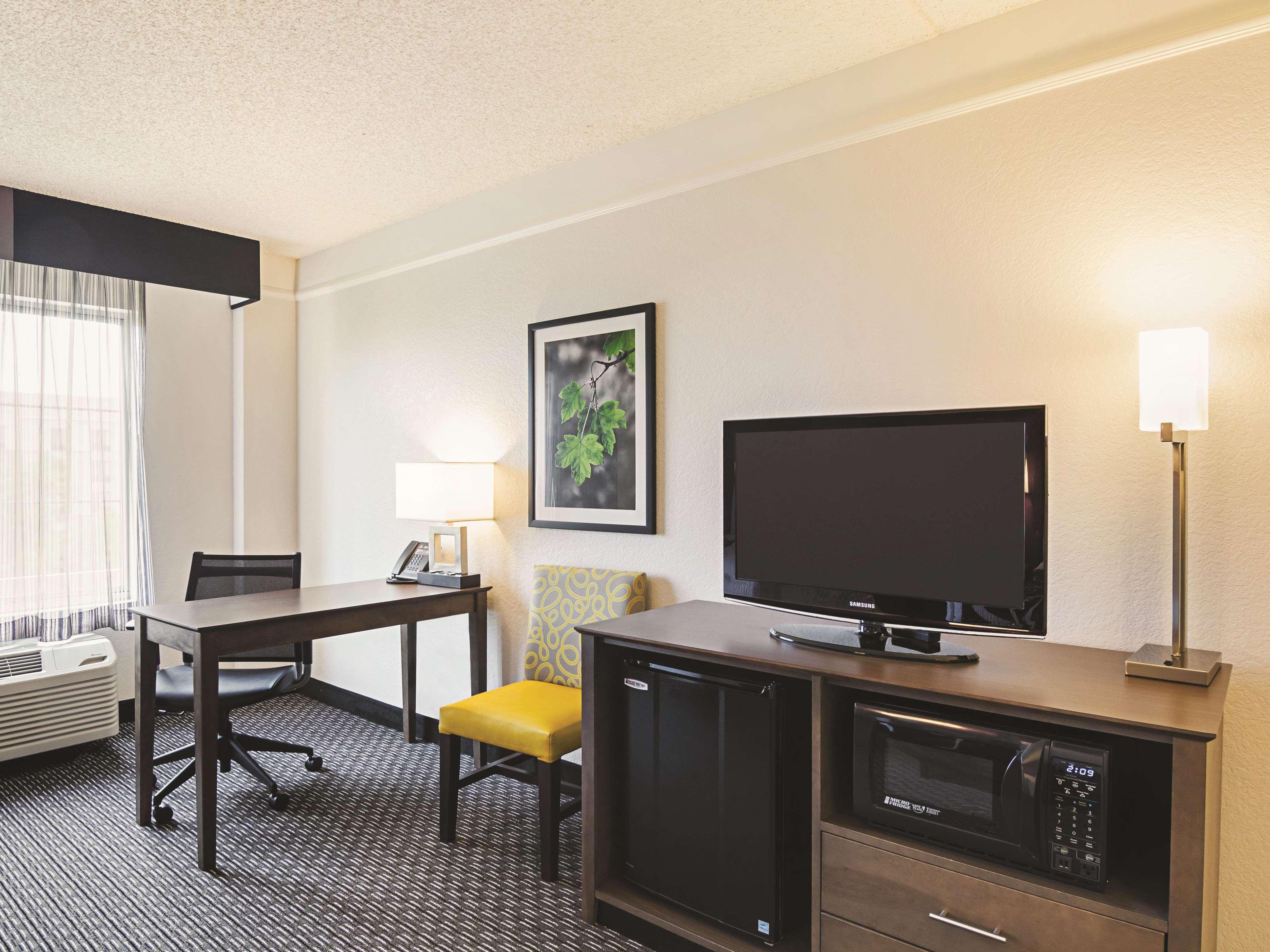 La Quinta By Wyndham Denver Airport Dia Eksteriør billede